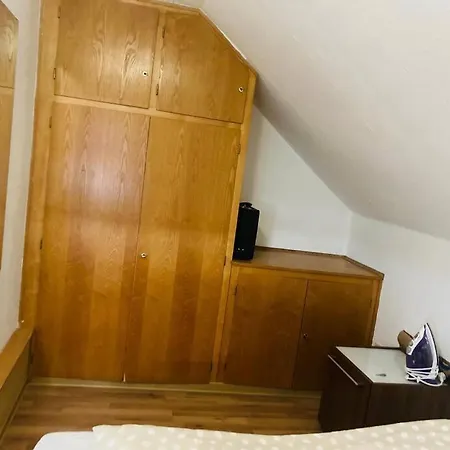 Апартаменты 42 Qm Grosses Wohlfuehl-apartment Im Ruhigen Мессель