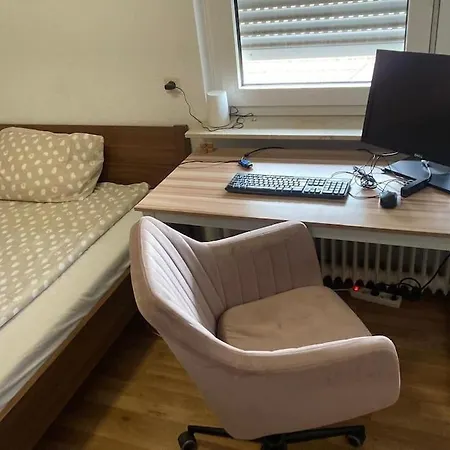 42 Qm Grosses Wohlfuehl-apartment Im Ruhigen Мессель